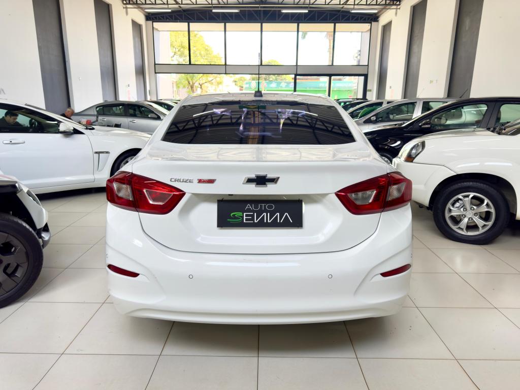 CHEVROLET Cruze Sedan - Foto