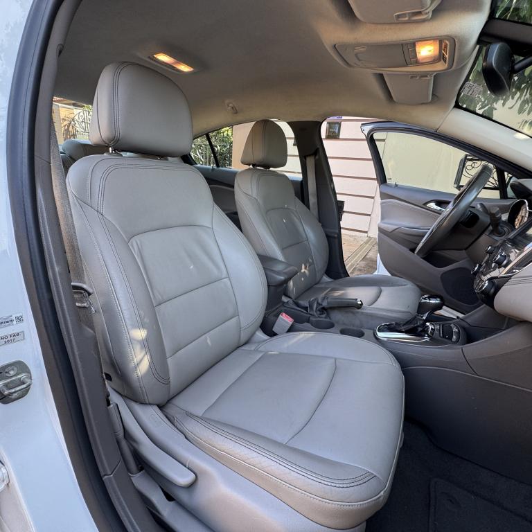 CHEVROLET Cruze Sedan - Foto