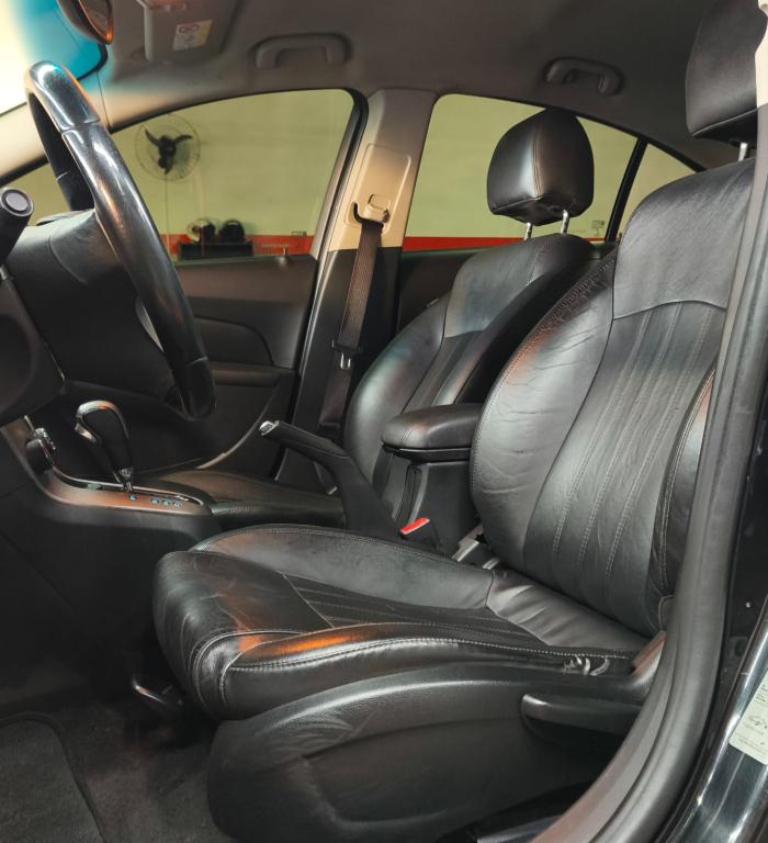 CHEVROLET Cruze Sedan - Foto