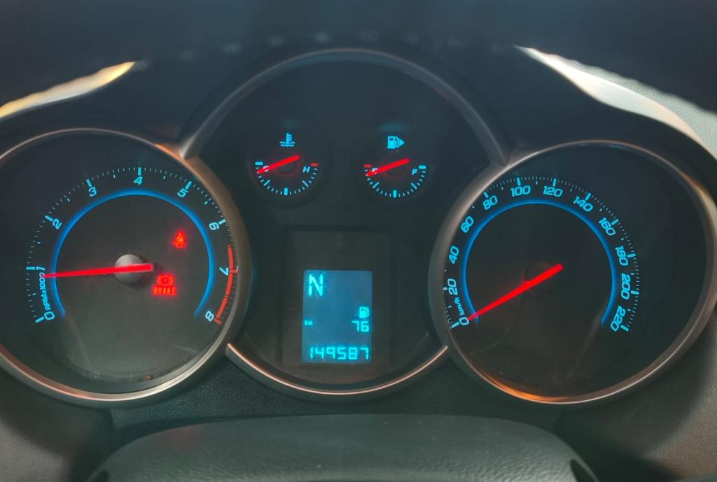 CHEVROLET Cruze Sedan - Foto