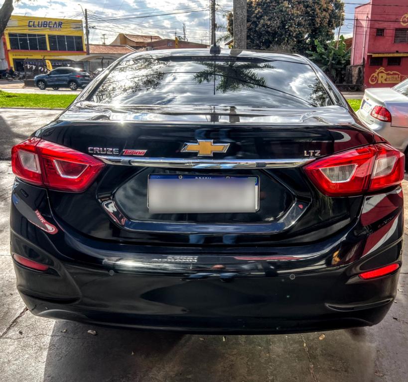CHEVROLET Cruze Sedan - Foto
