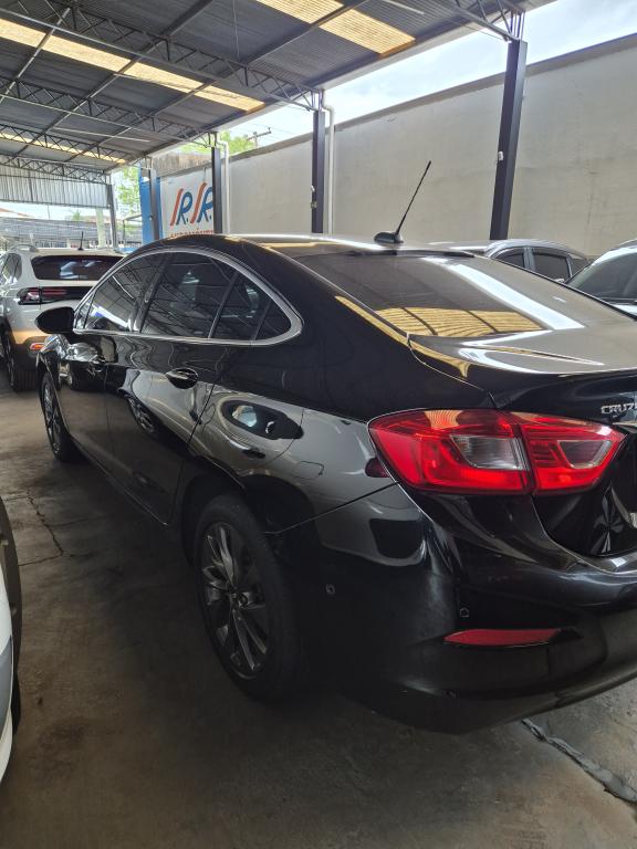 CHEVROLET Cruze Sedan - Foto