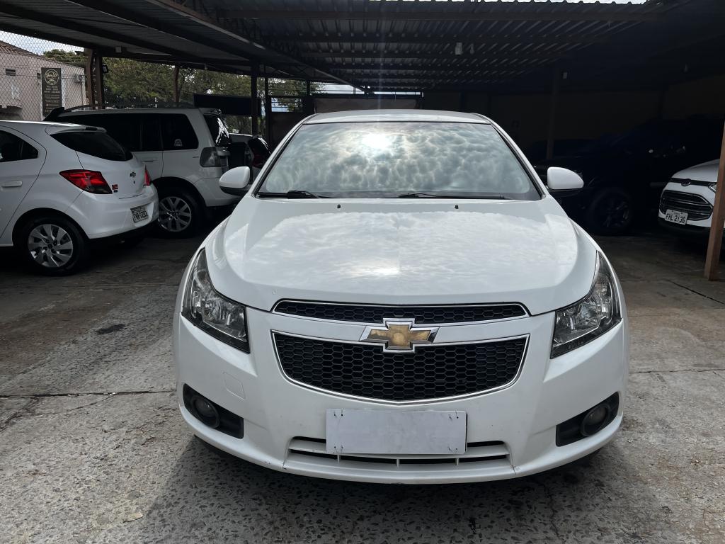 CHEVROLET Cruze Sedan - Foto