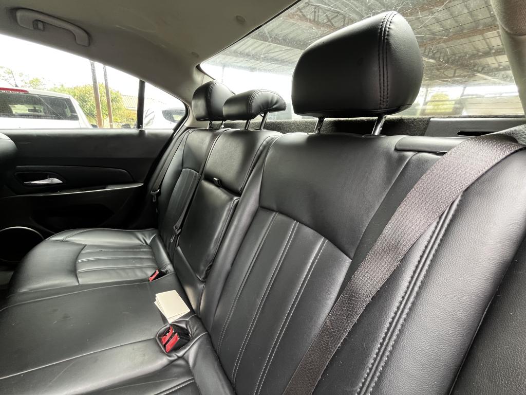 CHEVROLET Cruze Sedan - Foto