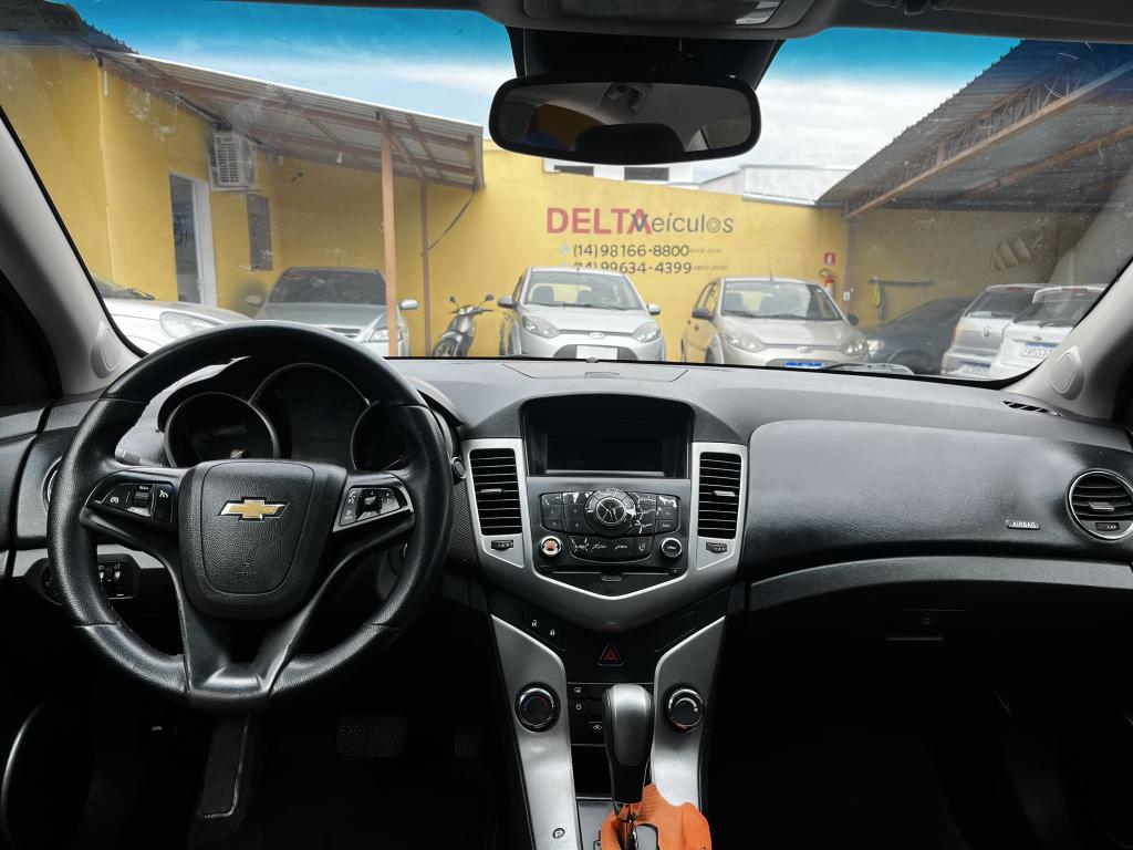 CHEVROLET Cruze Sedan - Foto