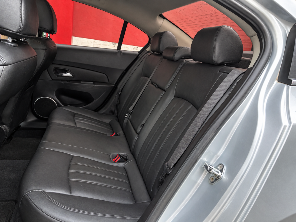 CHEVROLET Cruze Sedan - Foto
