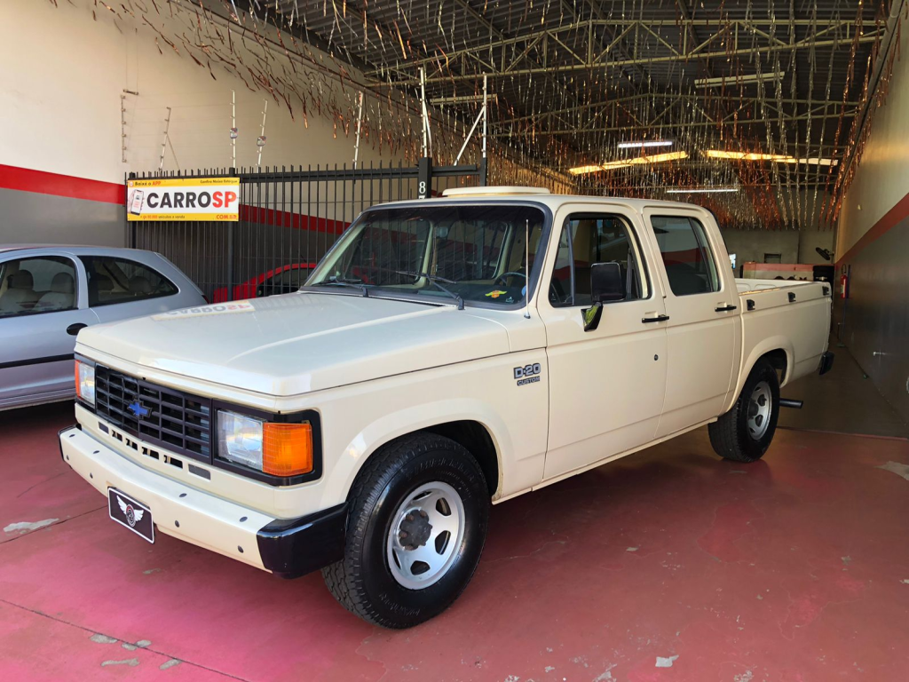 CHEVROLET D20 - Foto