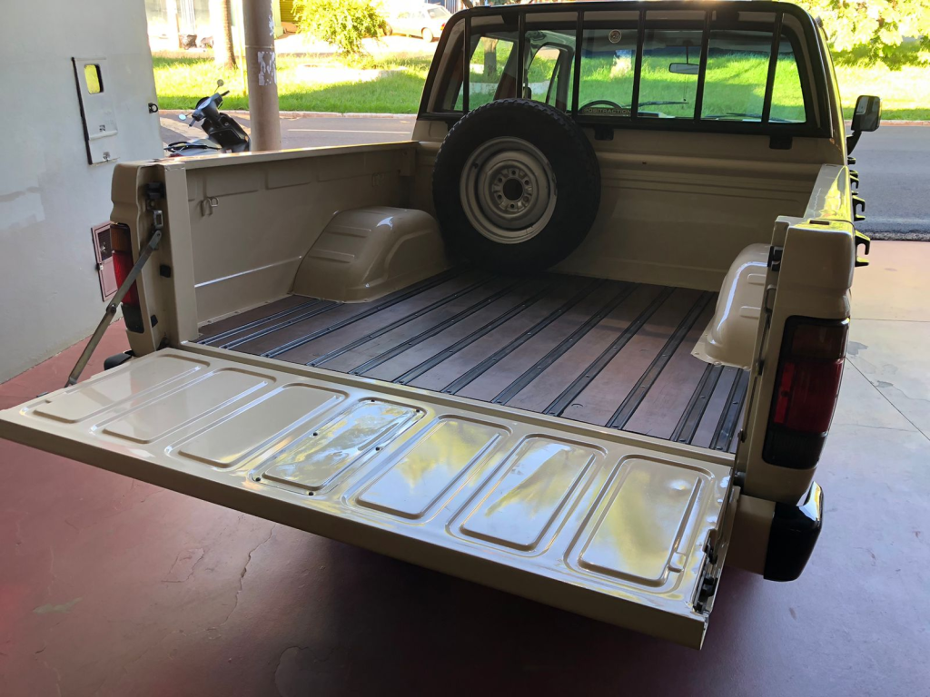 CHEVROLET D20 - Foto