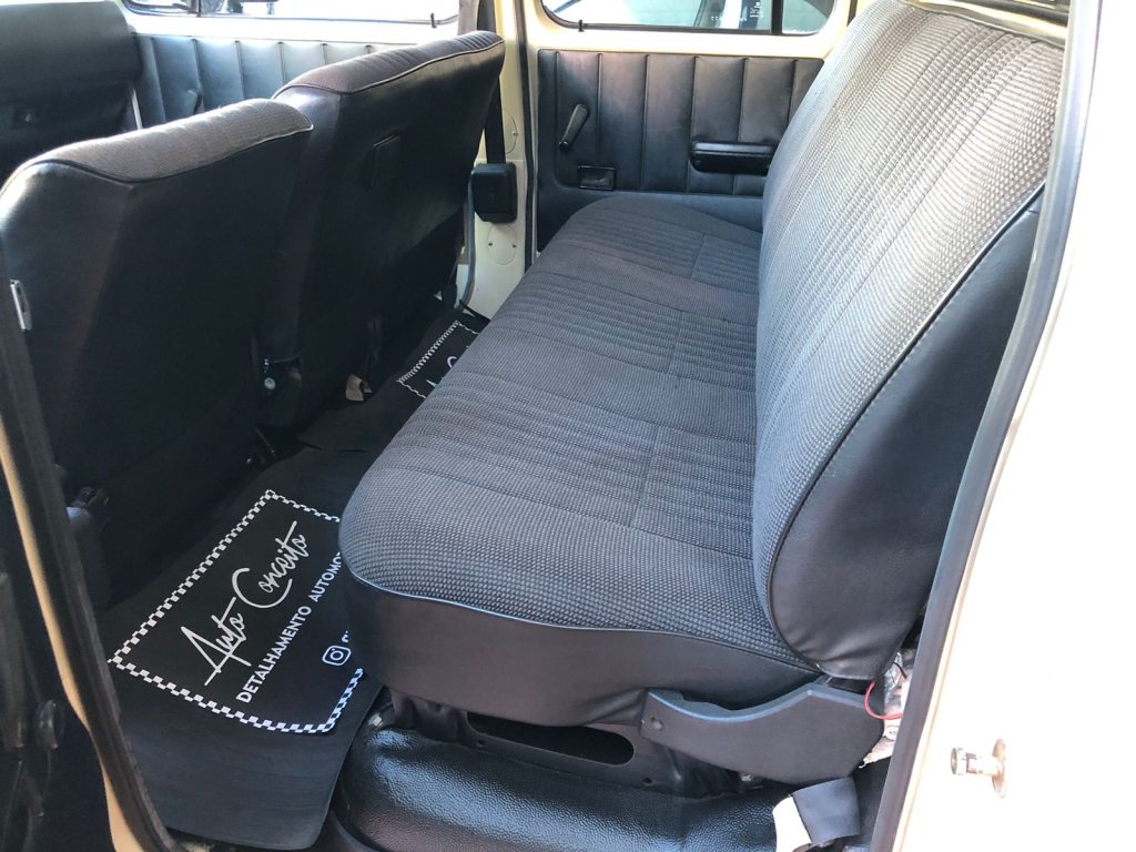 CHEVROLET D20 - Foto