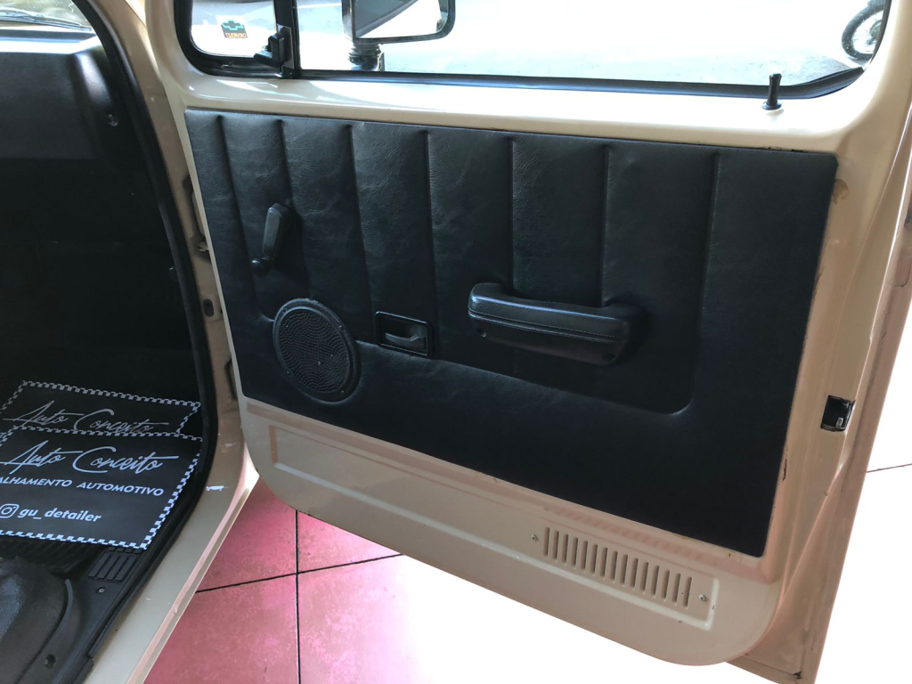 CHEVROLET D20 - Foto