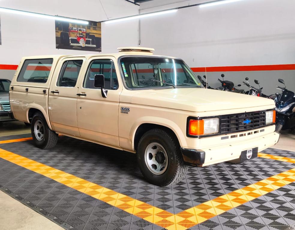 CHEVROLET D20 - Foto
