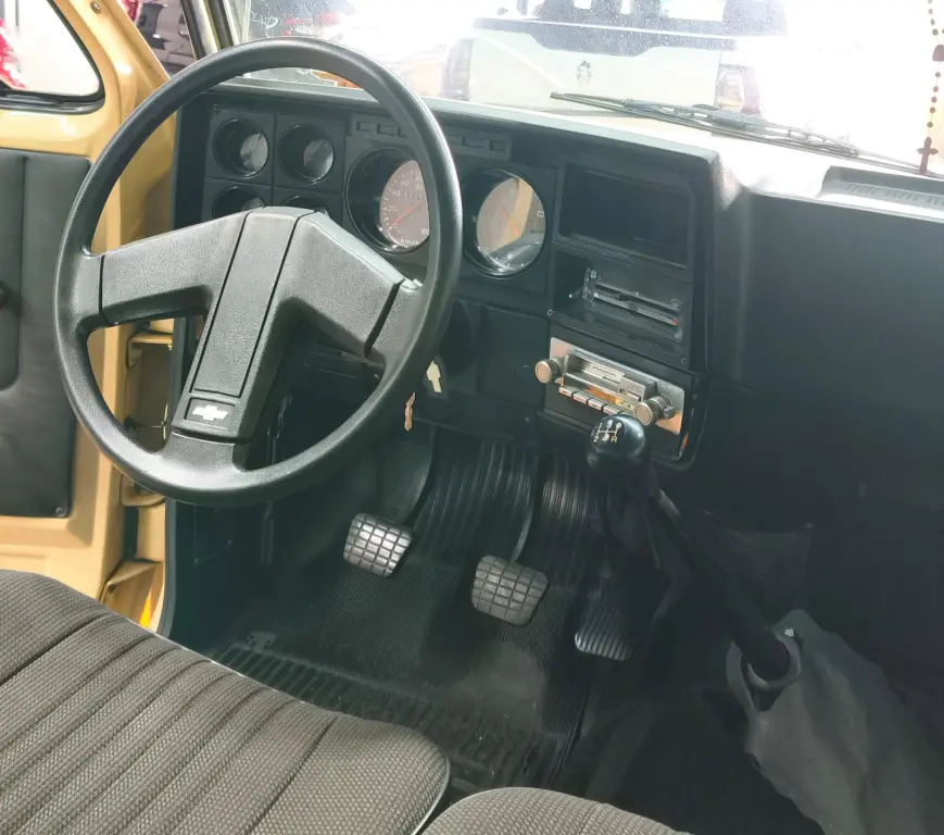 CHEVROLET D20 - Foto
