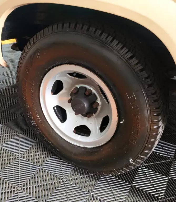 CHEVROLET D20 - Foto