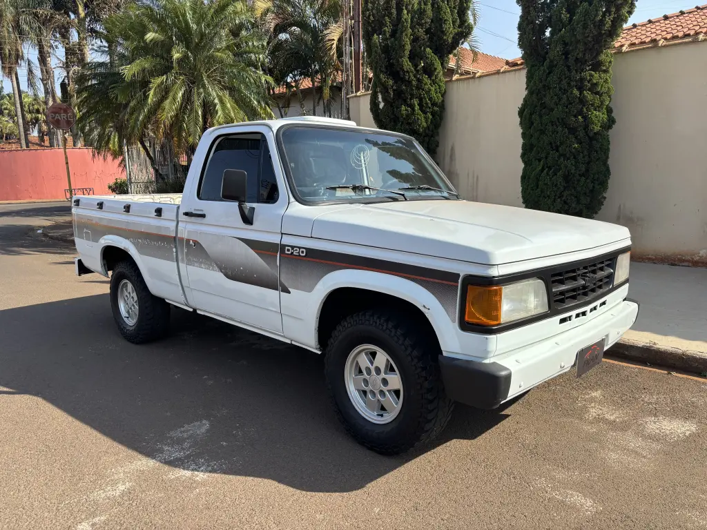 CHEVROLET D20 - Foto