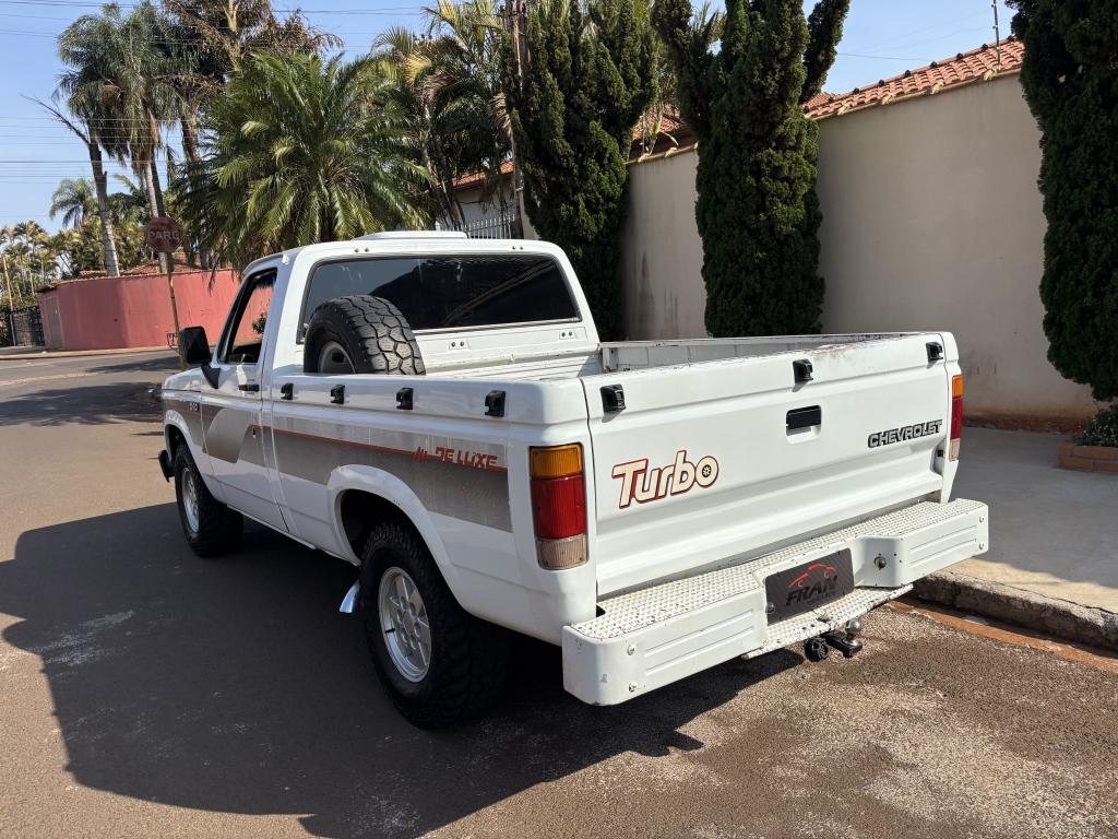 CHEVROLET D20 - Foto