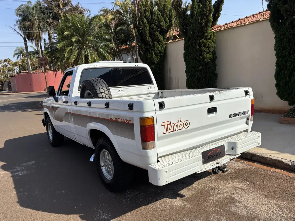 CHEVROLET D20 - Foto