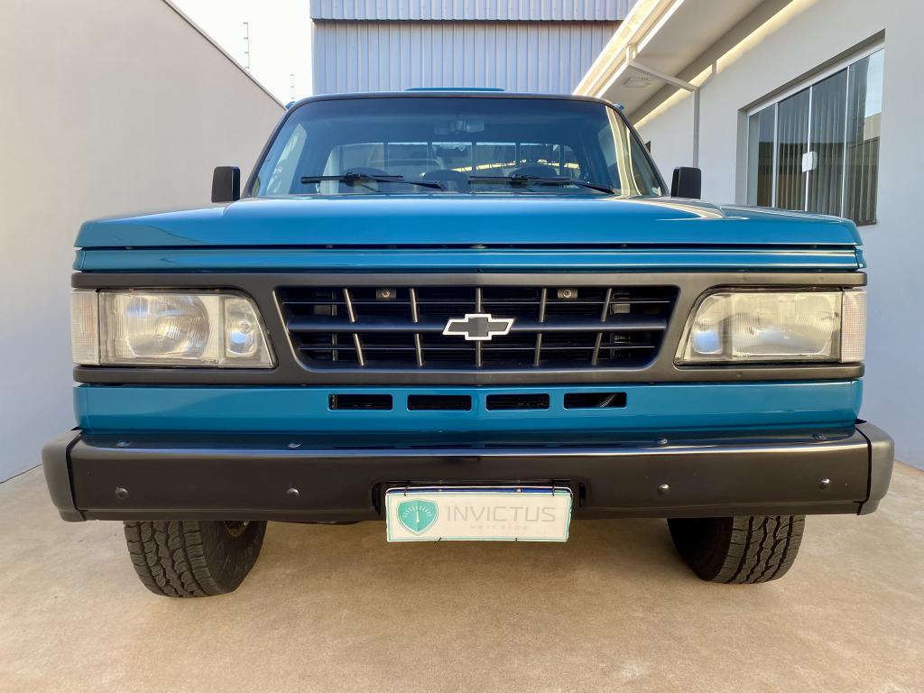 CHEVROLET D20 - Foto
