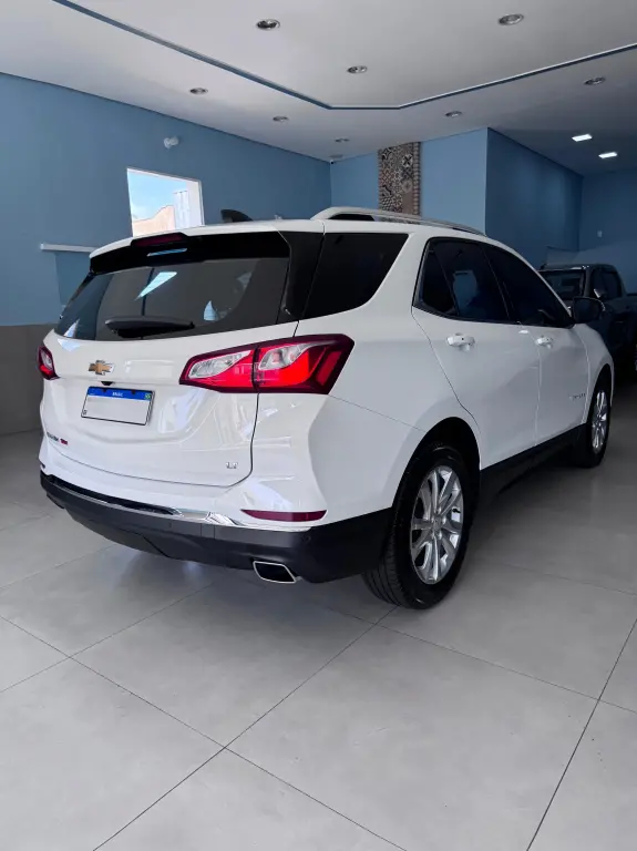 CHEVROLET Equinox - Foto