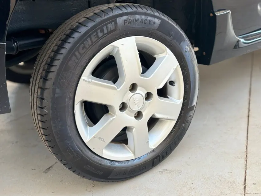 CHEVROLET Montana - Foto