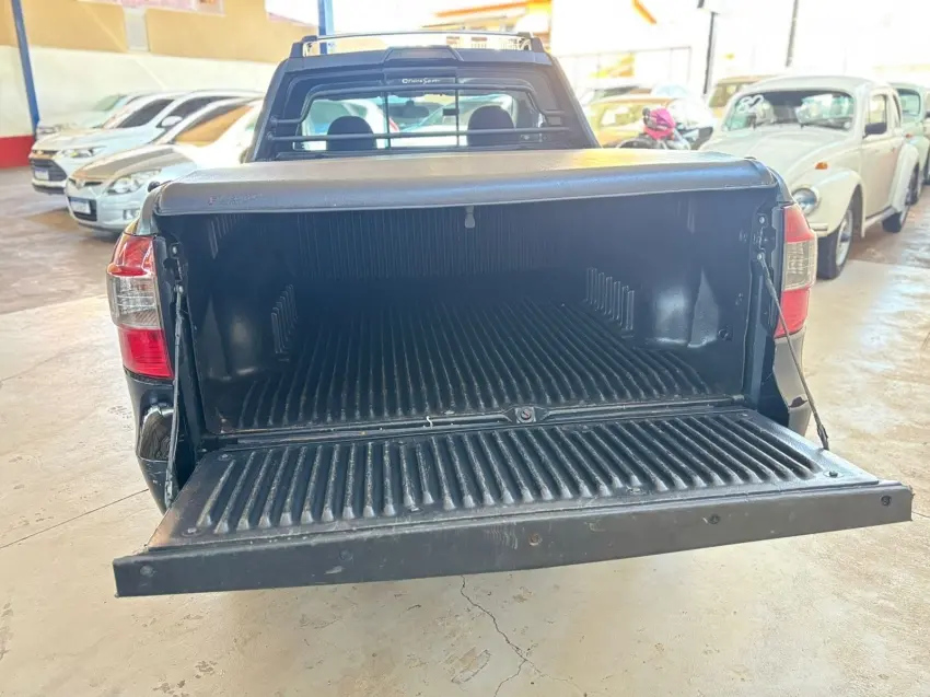 CHEVROLET Montana - Foto