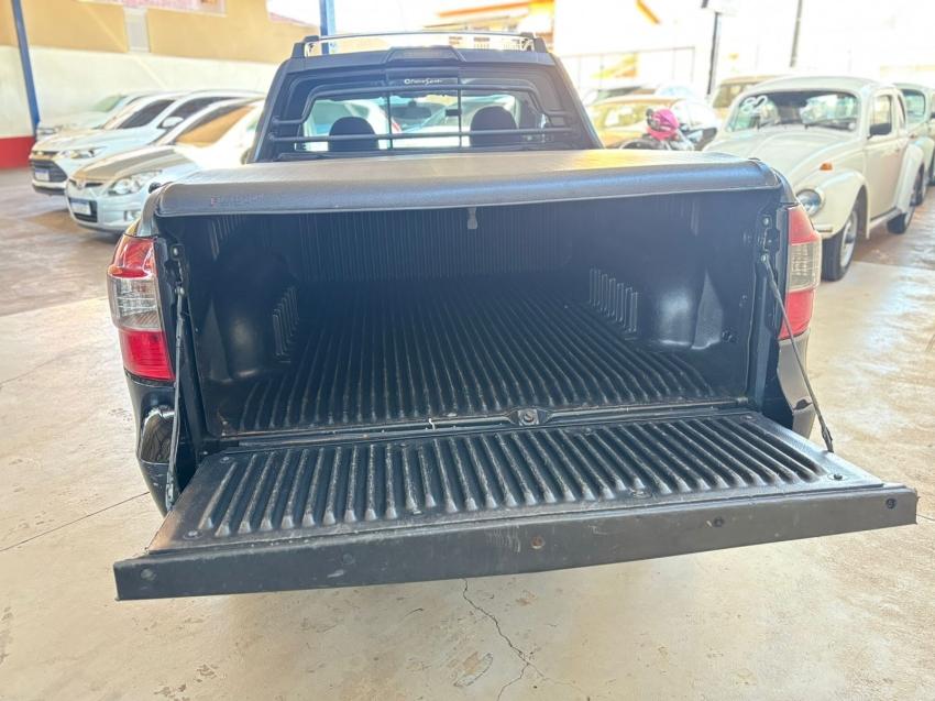 CHEVROLET Montana - Foto