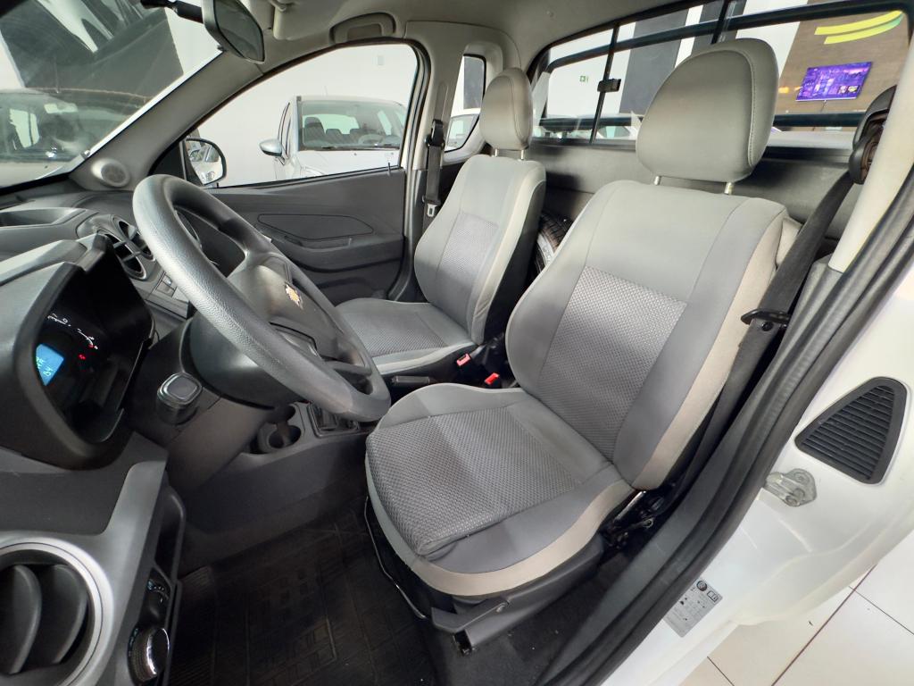 CHEVROLET Montana - Foto