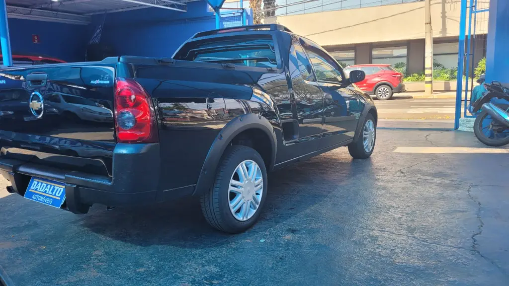 CHEVROLET Montana - Foto