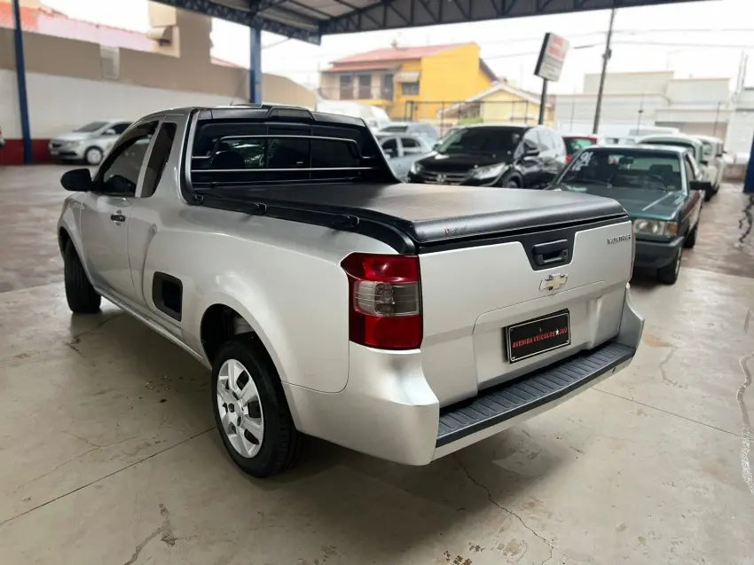 CHEVROLET Montana - Foto