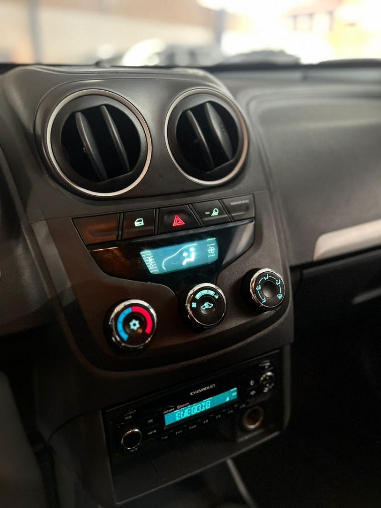 CHEVROLET Montana - Foto