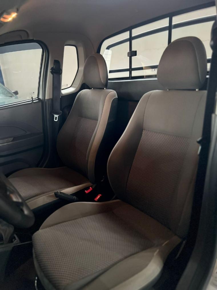 CHEVROLET Montana - Foto