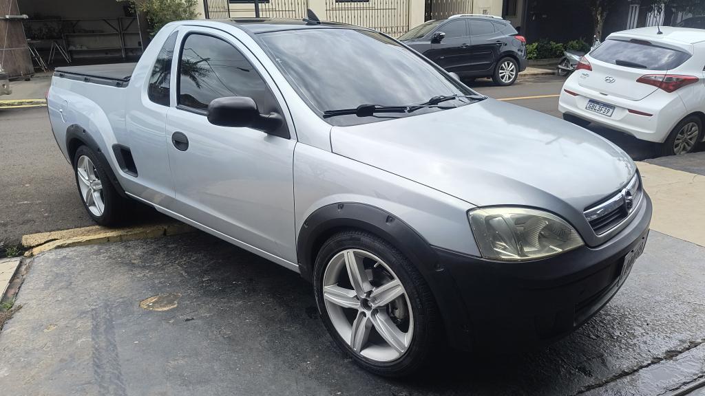 CHEVROLET Montana - Foto