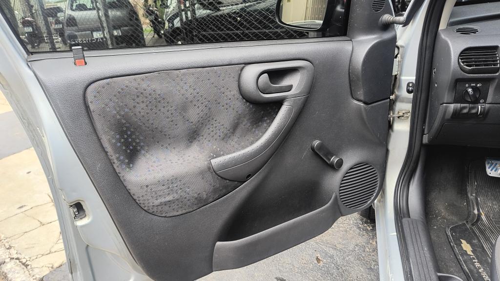 CHEVROLET Montana - Foto