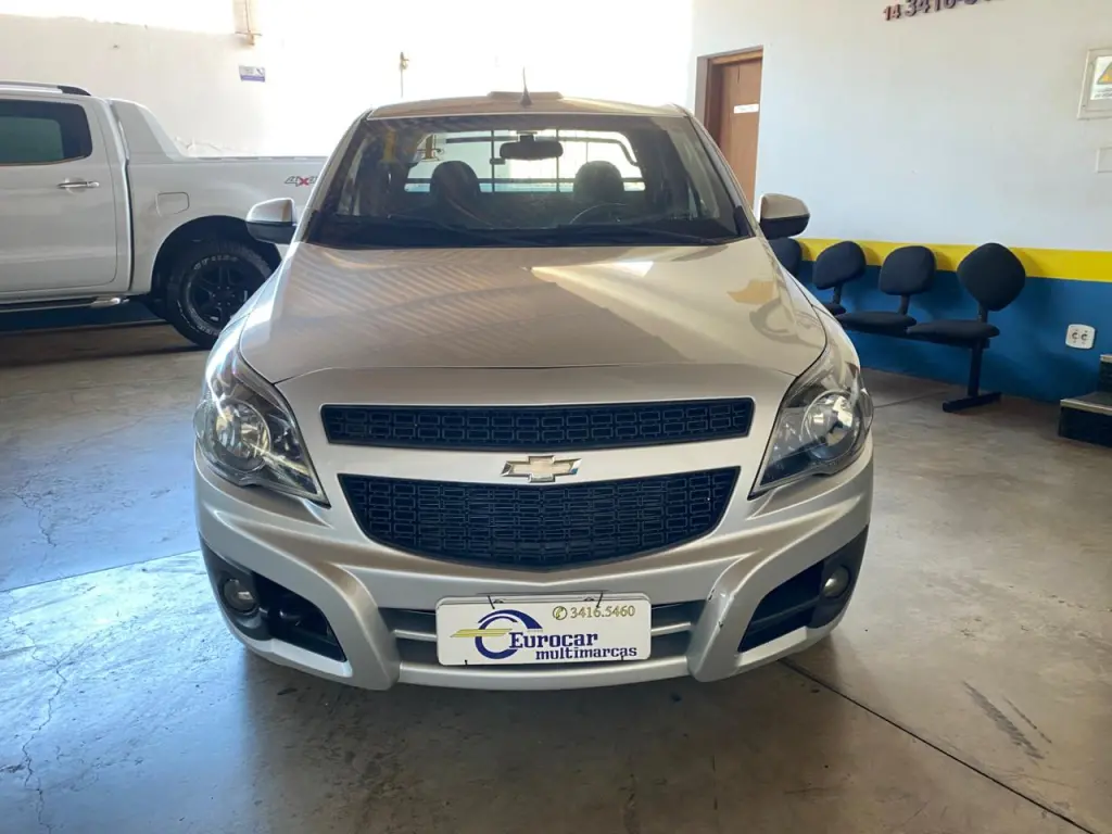 CHEVROLET Montana - Foto