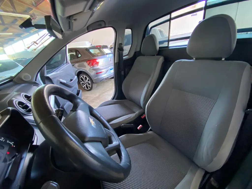 CHEVROLET Montana - Foto