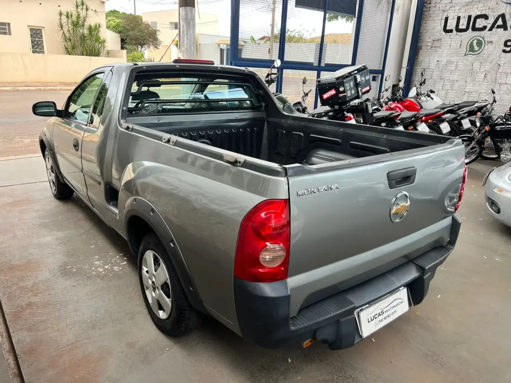 CHEVROLET Montana - Foto