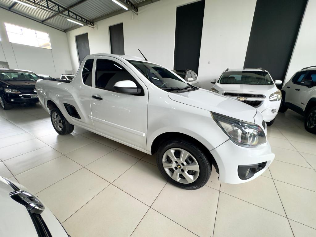 CHEVROLET Montana - Foto