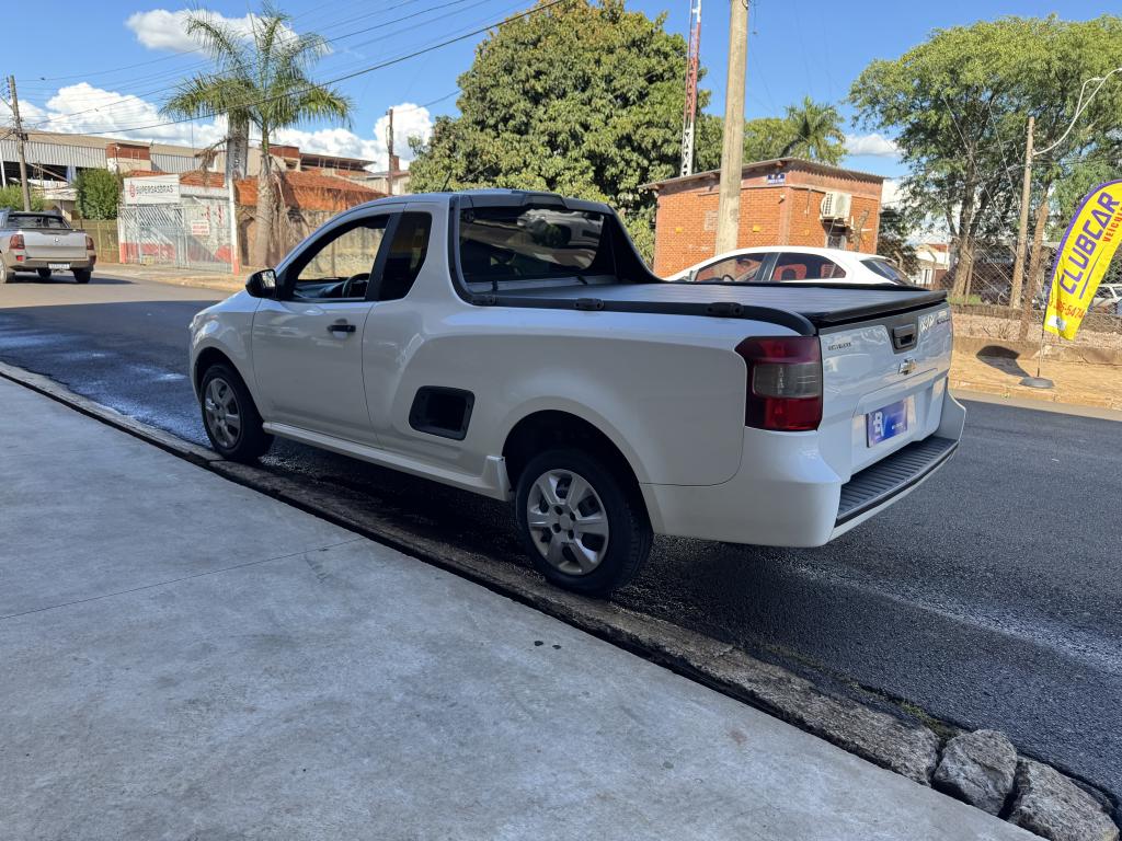 CHEVROLET Montana - Foto