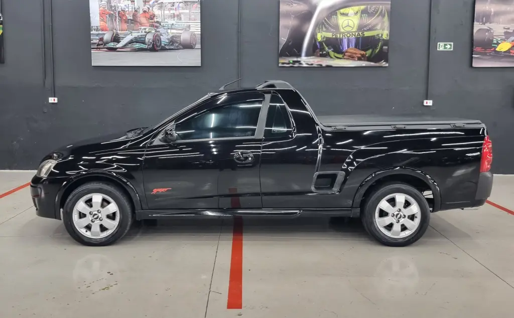 CHEVROLET Montana - Foto