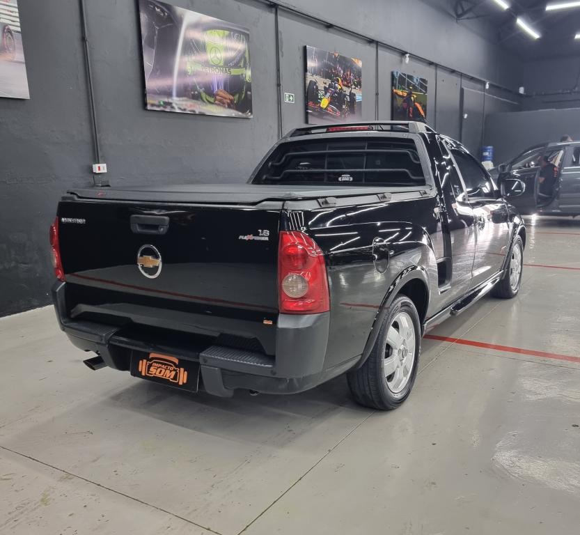 CHEVROLET Montana - Foto