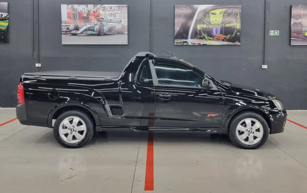 CHEVROLET Montana - Foto
