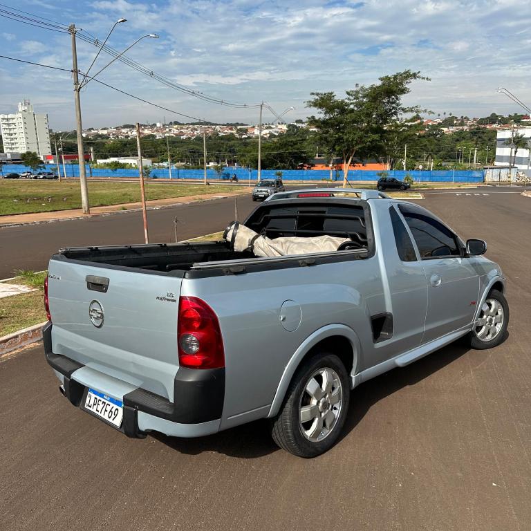 CHEVROLET Montana - Foto