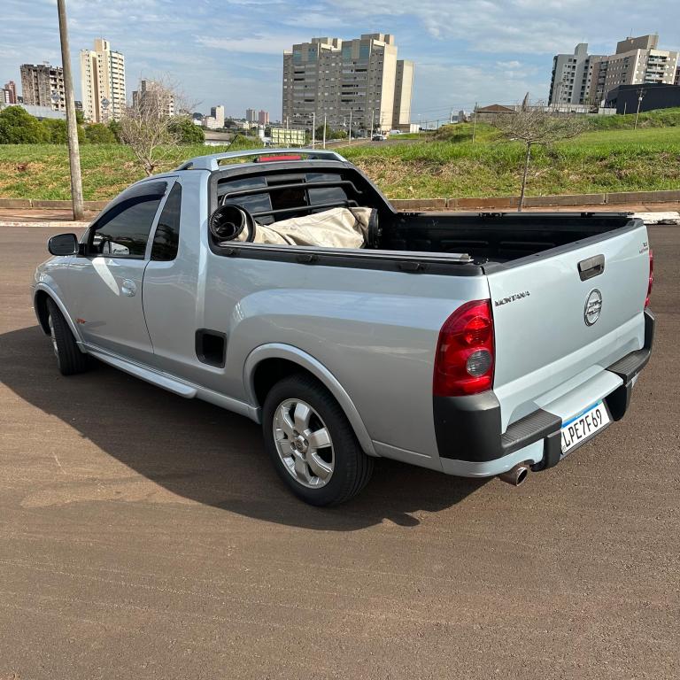 CHEVROLET Montana - Foto