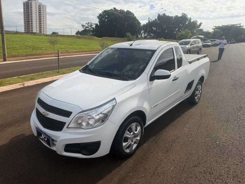 CHEVROLET Montana