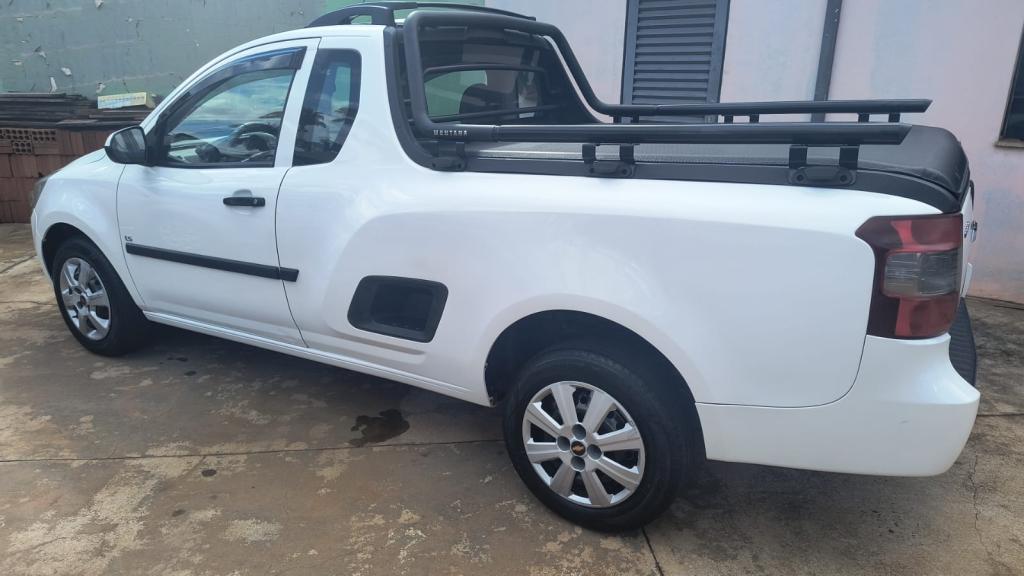 CHEVROLET Montana - Foto