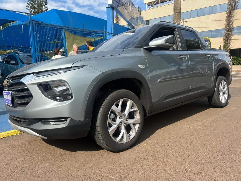 CHEVROLET Montana