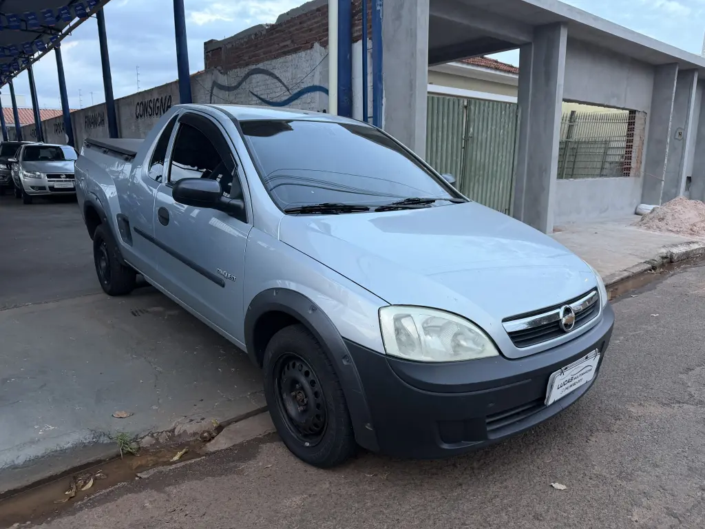 CHEVROLET Montana