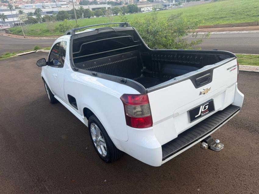 CHEVROLET Montana - Foto