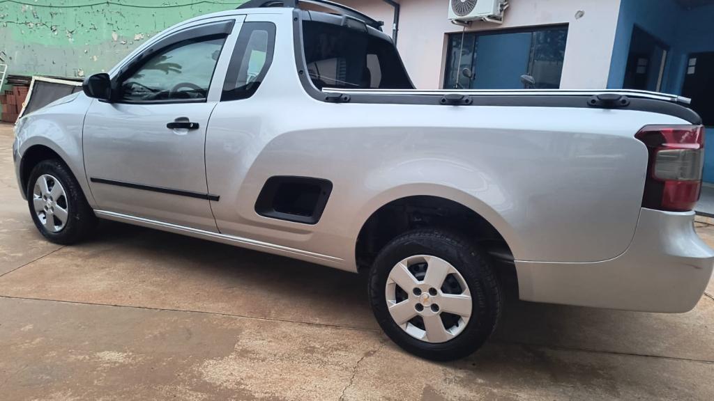 CHEVROLET Montana