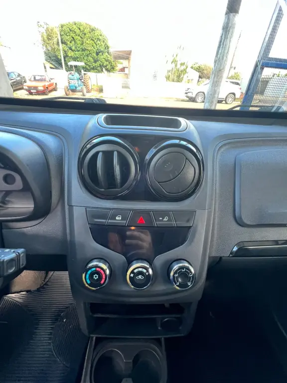 CHEVROLET Montana - Foto
