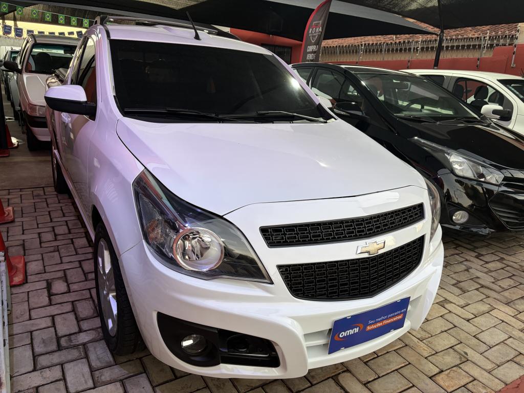 CHEVROLET Montana - Foto